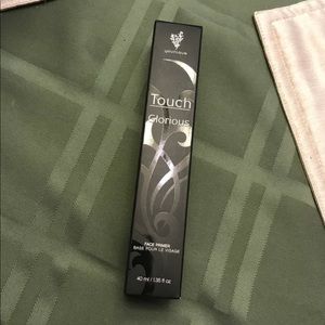 Younique Face Primer